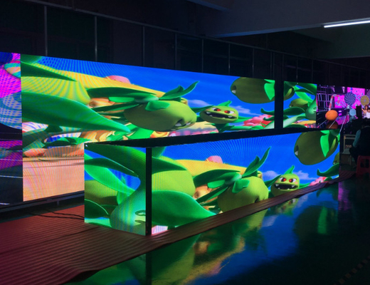 64 * 64pixel Layar LED Disesuaikan 200W / Sqm 3.91mm Pixel Pitch