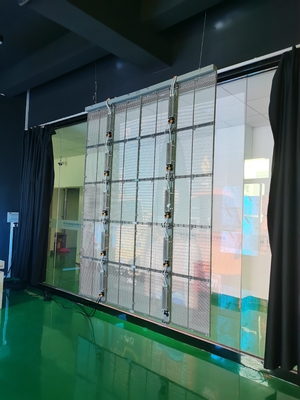 75% Tampilan LED Transparan Ruang Instalasi Indoor / Outdoor
