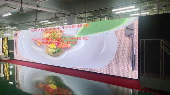 Layar LED Piksel Kecil Kecerahan Tinggi 1.25mm Maks. 800W/m² untuk Tampilan Dalam Ruangan