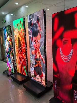 Poster Tampilan LED P1.538 Indoor HD Pemutar Video Iklan Kualitas Tinggi Biaya Lebih Rendah