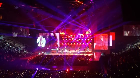 Resolusi Tinggi HD Rental LED Tampilan Layar P2.976 P3.91 P4.81 Untuk Panggung Gereja Pernikahan