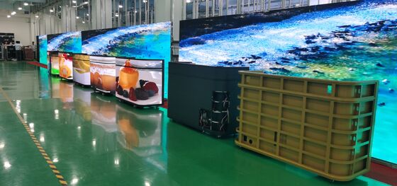 Tampilan meja depan LED