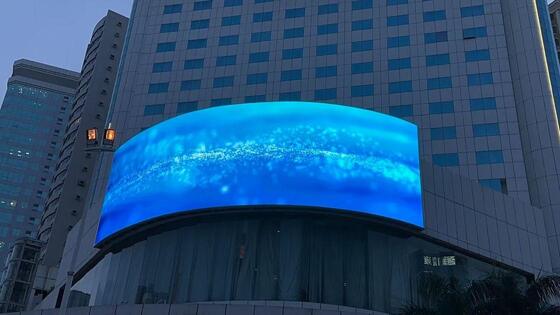 6500CD Curved Led Display P8 IP65 SMD3535 Outdoor Led Digital Signage