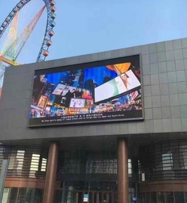 Etalase P4 Outdoor Curved Led Panel 256*128mm RGB Tahan Lama