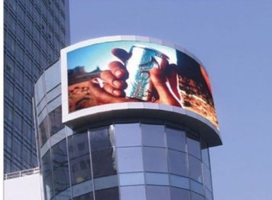 Papan Reklame Iklan Luar Ruang P4 Layar LED Melengkung RGB Tahan Lama dan Hemat Energi