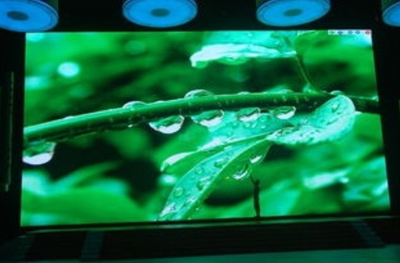500*500mm 1200Hz Led Display Cabinet P2.976 Sewa Dalam Ruangan RGB 3IN1