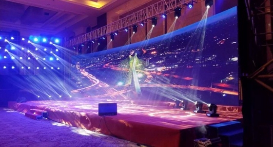 500*500mm 1200Hz Led Display Cabinet P2.976 Sewa Dalam Ruangan RGB 3IN1