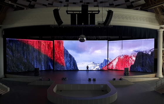 800nits 50 X 100cm Penyewaan Layar LED Besar Konser 1 / 13 Pindai Full Color CCC FCC