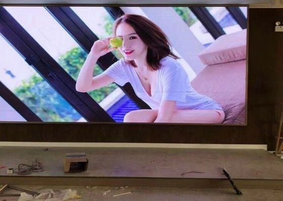 7680Hz HD Led Screen Module Video Wall Display Desain FCC 20m Jarak Tampilan