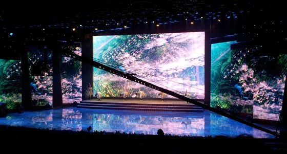 900cd Layar LED Indoor Full Color Sewa P3.91 Dinding Matriks LED CCC 65410 Piksel