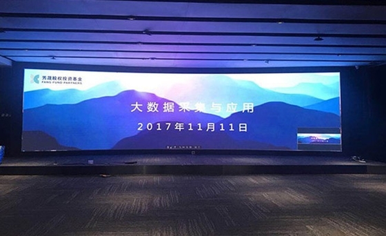 Linsn Kystar Luar Ruangan Led Video Wall Cabinet P3 Die Casting Aluminium