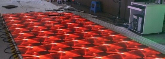 Sewa Lantai Dansa Disco Lighted 43222 Piksel/ M2 250*250mm 40m Jarak Pandang
