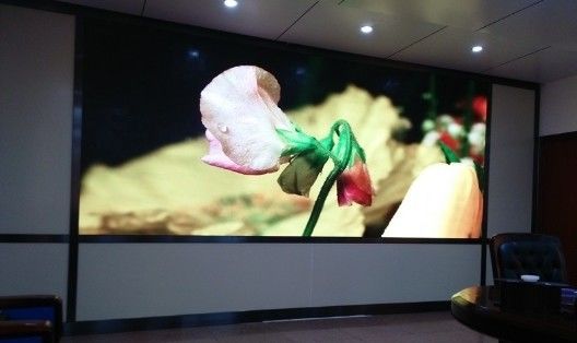 Indoor P2. 5 Small Pixel Pitch Led Display Screen High Definition 3840hz Untuk kantor perusahaan