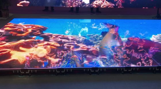 Ringan, tahan lama LED Indoor / Outdoor Floor Tile Screen RGB Warna Mengubah Pencahayaan