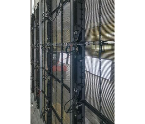 HD P3.9mm Kaca Transparan LED Screen Grid Window Display 4500cd/ M2