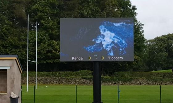 Dinding Video LED Luar Ruangan P3.91 Untuk Papan Reklame Digital Iklan Seri 500*1000mm Luar Ruangan