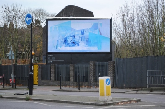 P4mm Outdoor Led Video Walls Tampilan Layar Iklan IP65 62500 Dots / M2 CCC