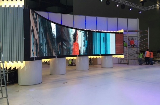 P2.5 P3 Layar LED Piksel Kecil Layar LED Panggung Dalam Ruangan Untuk Auditorium Acara