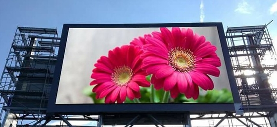 P4 1R1G1B Layar LED Penuh Warna IP65 Tahan Air Besi Elektronik Dinding Video LED Luar Ruangan